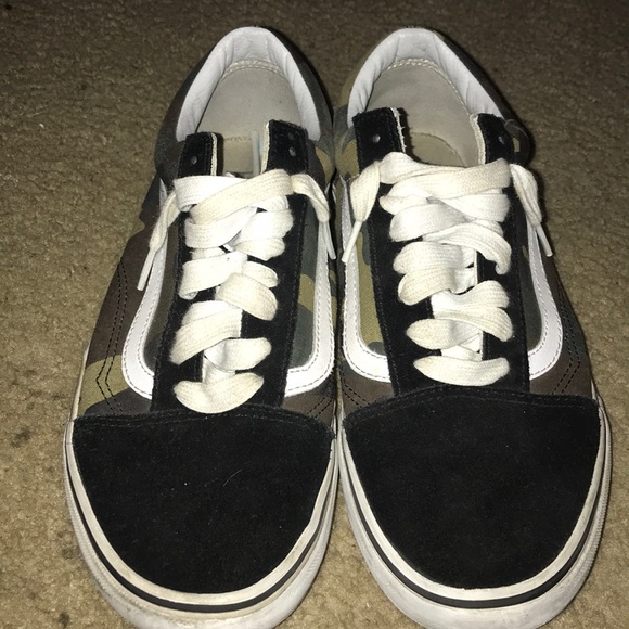 Vans - Picture 2 of 5